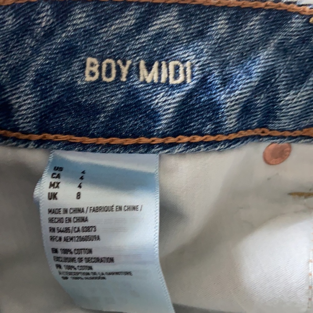 American Eagle Boy Midi Jean Shorts Size 4 - Picture 6 of 6